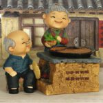 Old-Man-Home-Decorations-Small-Ornaments-Grandparents-Old-Lady-Old-Characters-Crafts-Creative-Birthday-Gifts