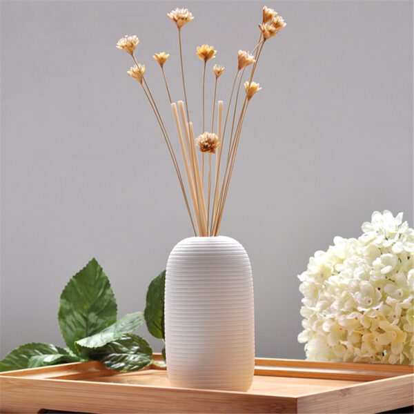 Reed Oil Diffusers with12 dried flowers 4 Natural Sticks ceramics Bottle and Scented Oil set 50 ML aroma essential oil set